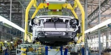 Объем импорта в Украину легковых автомобилей за 3 мес.-2026 сократился на 16%