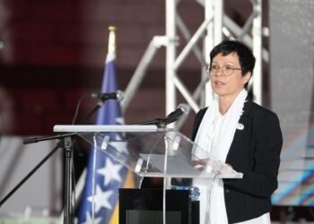 Еврокомиссар Кос: сейчас хорошее время инвестировать в Украину