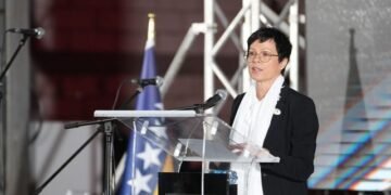 Еврокомиссар Кос: сейчас хорошее время инвестировать в Украину