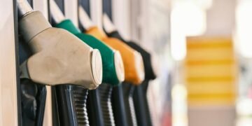 Цены на топливо в четверг преимущественно сохранили показатели среды, «Укрнафта» и UPG снизили определенные позиции – мониторинг