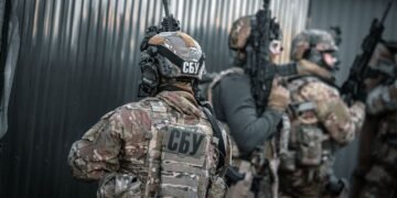 Готовил удары баллистики: СБУ разоблачила «крота» на стратегическом предприятии