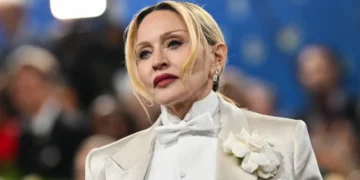 «Студия» сезон 2: Мадонна и Джулия Гарнер снимаются вместе после скандала с байопиком 2023 года