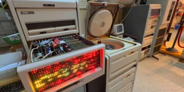 Ветеран Windows Дэйв Пламмер развенчал ключевой миф об ИИ на ПК 47-летней давности