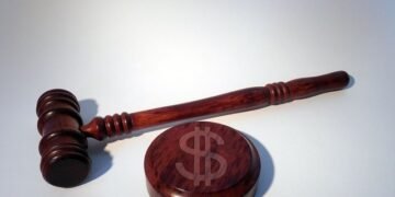 ДТЗ пытается взыскать по суду с РФ $1,6 млн из-за разрушения предприятия в результате ракетного обстрела в марте 2025 г.