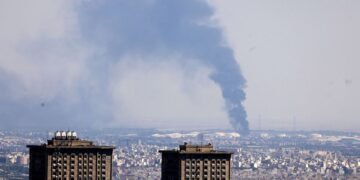 В Иране заявили о попадании вблизи Бушерской атомной электростанции, — СМИ