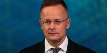 Сийярто снова обвинил Украину в «посягательстве на суверенитет» и пригрозил последствиями