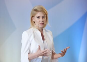 Украина призвала администрацию Трампа возобновить санкции против российской нефти