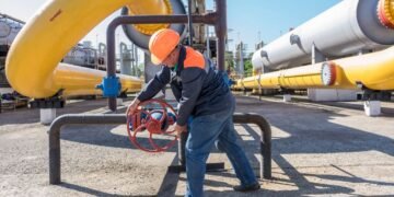 Подготовка к зиме «на паузе»: Украина меняет планы закупки газа из-за войны в Иране