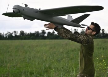 Силы беспилотных систем поразили ЗРК, топливные цистерны и склады РФ на Луганщине (видео)