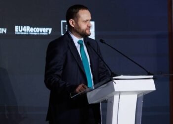 Система решений подготовки столицы к отопительному сезону оценивается в 30 млрд грн – Кулеба