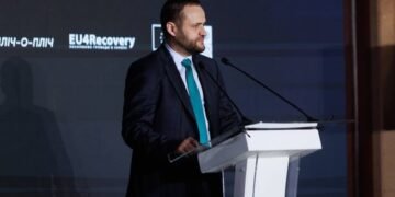 Система решений подготовки столицы к отопительному сезону оценивается в 30 млрд грн – Кулеба