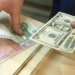 Курс валют на 7 травня: долар впав до 43,85 гривні, євро та злотий зросли