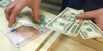 НБУ встановив курс валют на 20 травня: долар подорожчав