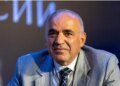 «Тройной удар» по Путину и России: Гарри Каспаров предрекает конец империи