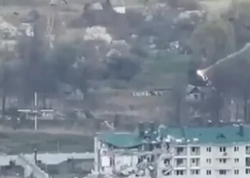 Благодаря точным ударам уничтожены вражеские квадроциклы, укрытия, средства РЭБ и миномет. ВИДЕО