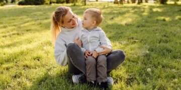 В Польше могут изменить выплаты украинским беженцам: что предлагают
