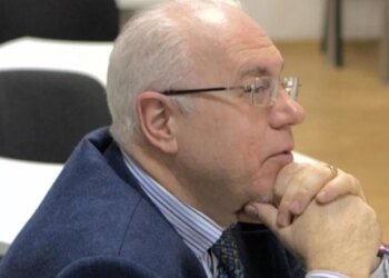 «Странный показатель», за которым стоит следить: Липсиц предсказал с чего в РФ начнется капец