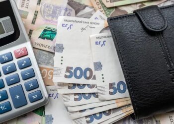 Пенсионеры могут получить 10 выплат за один раз: кому предоставили такую возможность