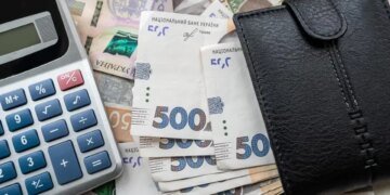 Пенсионеры могут получить 10 выплат за один раз: кому предоставили такую возможность