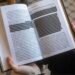 В РФ книги массово «чистят» от упоминаний о войне и ЛГБТК+, — СВРУ