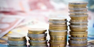 Українці цьогоріч сплатили 15,8 млрд грн земельного податку — на 14,3% більше, ніж торік