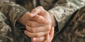 Военный проспал сигнал боевой готовности во время воздушного нападения РФ — суд оштрафовал на 17 тысяч