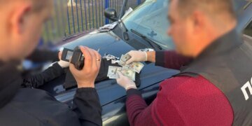 «Гуманитарная помощь» для ВСУ оказалась бизнесом: на Волыни продавали автомобили из ЕС