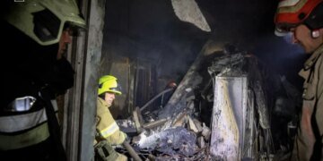 Россия нанесла удар по Полтаве — загорелось административное здание. ФОТО