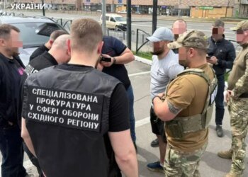Брал деньги за увольнение со службы: офицера Нацгвардии задержали второй раз за полгода
