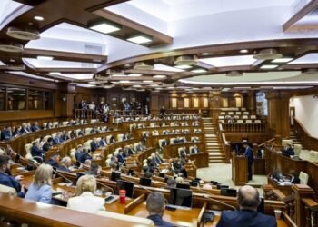 «Одна страна – одни налоги». Парламент Молдовы отменил льготы для бизнеса из Приднестровья