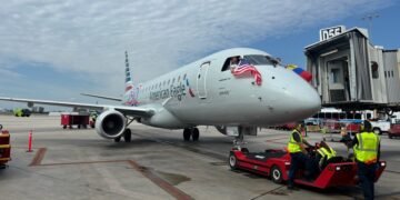 Первая американская авиакомпания возобновила полеты в Венесуэлу – фото