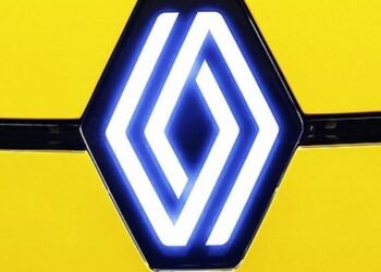 «Рено Украина» перечислит материнской Renault в виде дивидендов за 2025г всю чистую прибыль