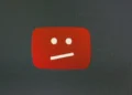 YouTube вешает браузеры: баг в интерфейсе съедает 7 ГБ оперативной памяти и кладет процессор