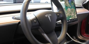 Вот и сказке конец: в Tesla признали неспособность обеспечить FSD для всех моделей