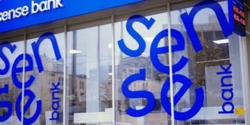 Врио главы наблюдательного совета Сенс Банка заявил о неизменности планов приватизации несмотря на отстранение руководителя совета