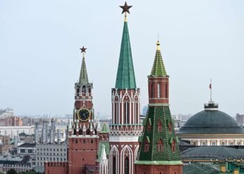 Заработала на кризисе союзника: как война в Иране помогла РФ впервые за год «подлатать» бюджет