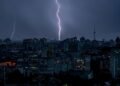 Киев второй раз за два дня накрыла сильная гроза