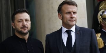 Франция и Германия предлагают Киеву «символическое» место в ЕС, — FT