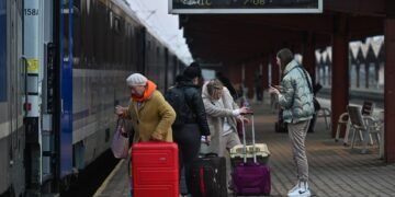 Чехия хочет ужесточить правила для украинских беженцев: что может измениться