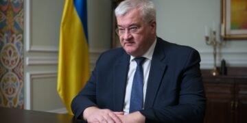 Украина держит позиции, у нас есть карты, — Сибига