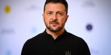Украина заметила специфическую активность на участках границы с Беларусью, — Зеленский