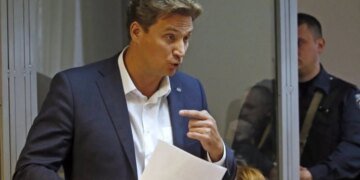 Адвокат Януковича, защитник коллаборационистов и общие пророссийские площадки: что связывает Сердюка и Рыбина