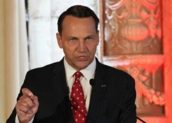 Иллюзия безопасности: Сикорский предупредил, что Путин способен дотянуться даже до Мадрида