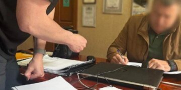 94 млн грн нецелевых расходов: НАБУ сообщило о подозрении чиновнику дорожной службы Львовщины