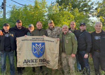 FPV врезался в автомобиль Тягнибока в Запорожской области: бывший народный депутат получил контузию. ВИДЕО