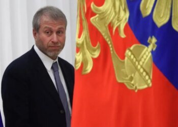 Челночная дипломатия олигархов: как Абрамович пытался навести мосты между Киевом и Кремлем