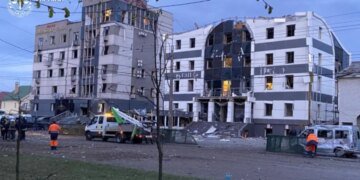 В Сумской области в результате массированной атаки БПЛА погибла женщина, ещё одна получила тяжёлые ранения