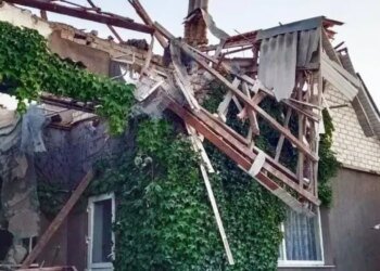 Двое погибших и трое раненых: Россия нанесла почти тысячу ударов по Запорожской области