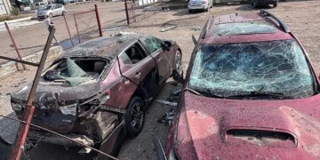 Атака на транспортное предприятие в Николаеве: появились фото и видео с места происшествия