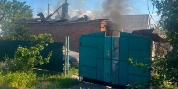 40 ударов, разбитое кладбище и 6 раненых: как прошли сутки на Днепропетровщине
